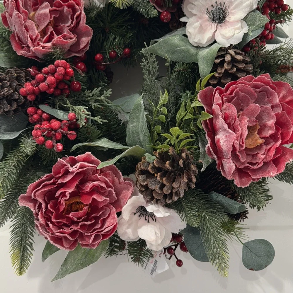 NWT Hand Crafted Winter 12” Wreath Red, White, and Green Pine Cones and Berries